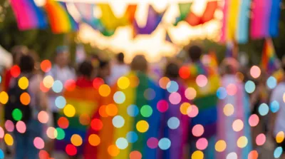 Ermächtigende Reisen: Neue Perspektiven auf Coming-Out-Geschichten